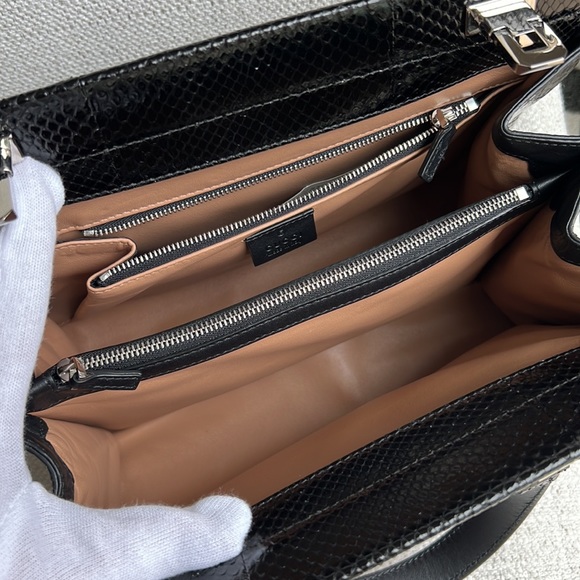 Gucci Zumi Crossbody Top Handle Python Bag- all leather interior in red black - Picture 11 of 16